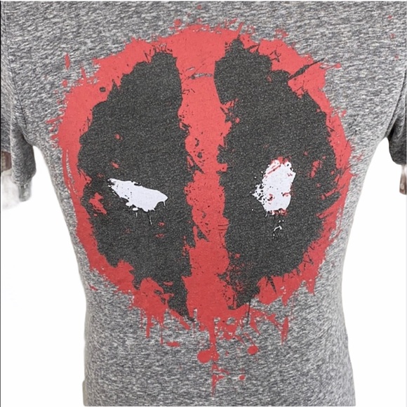 Marvel Deadpool Gray Short Sleeve Graphic Tee - Picture 2 of 7